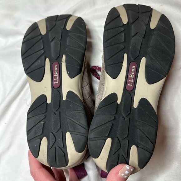 L.L.Bean Women’s Brown Suede Leather Lightweight Casual Lace-Up Shoes. Size 9. - Picture 9 of 12